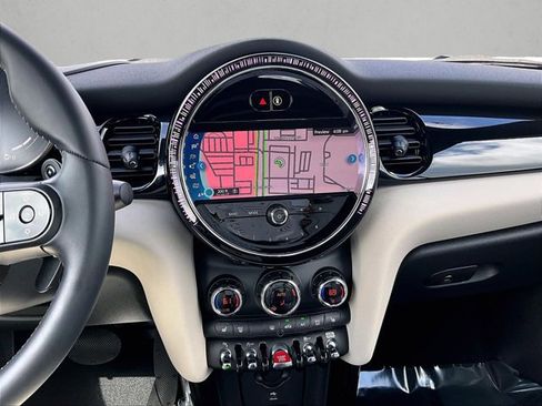 Used 2024 MINI Cooper S FWD image 8