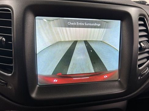 Used 2020 Jeep Compass Trailhawk w/ Premium Lighting Group image 15