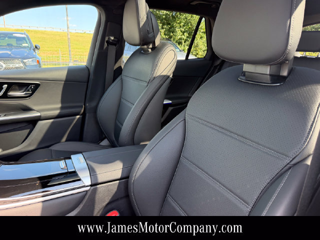 Certified 2026 Mercedes-Benz GLC 300 4MATIC image 25