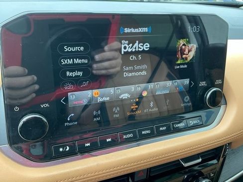 Used 2023 Nissan Rogue Platinum AWD/4WD image 22