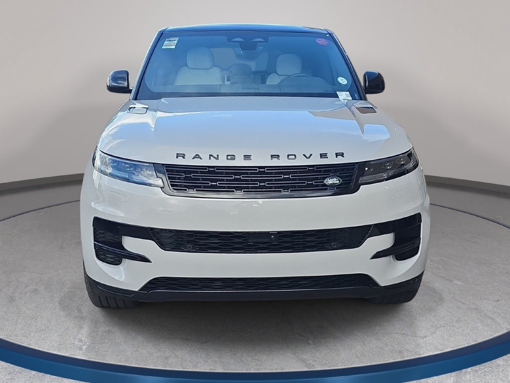 New 2026 Land Rover Range Rover Sport SE AWD/4WD image 2