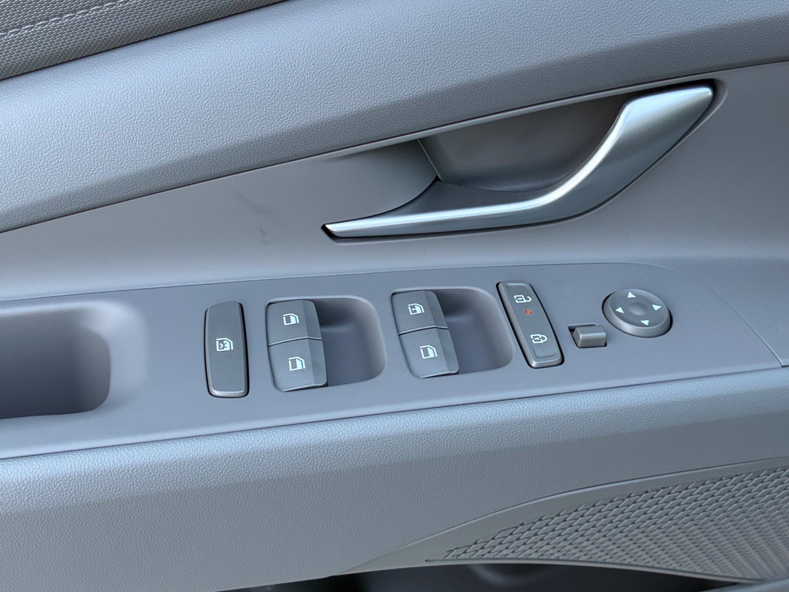 New 2026 Hyundai Elantra SE FWD image 11