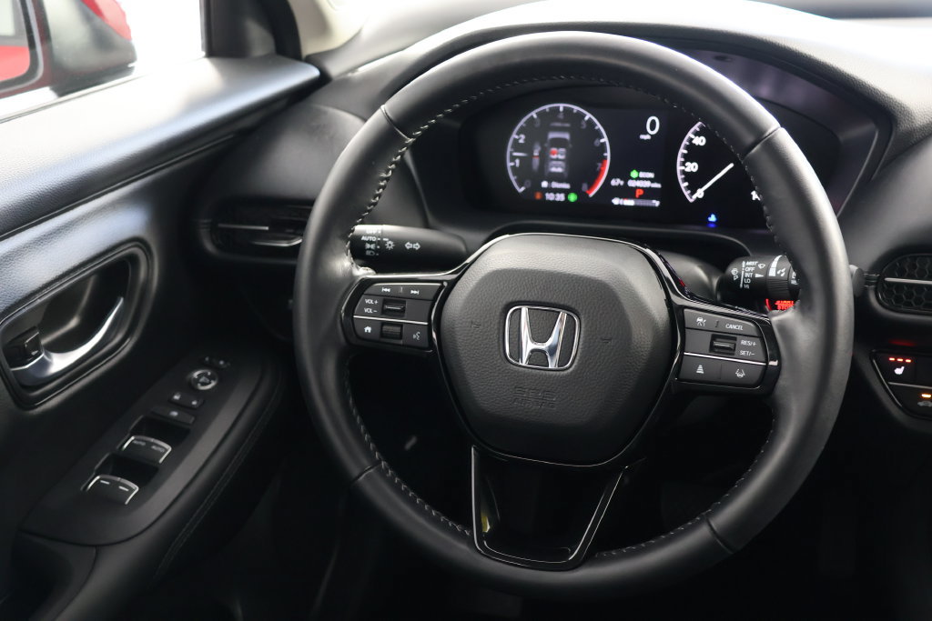 Used 2025 Honda HR-V EX-L image 10