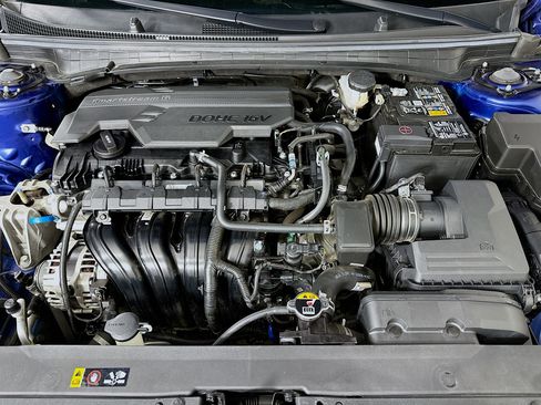 Used 2025 Kia K4 LXS image 31