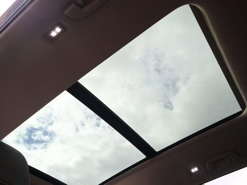 New 2026 Volkswagen Atlas SEL image 11