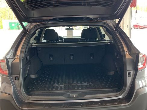 Certified 2025 Subaru Outback Premium AWD/4WD image 10