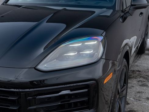 New 2026 Porsche Cayenne Coupe image 11