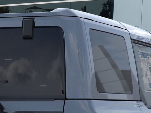New 2025 Ford Bronco Badlands image 25