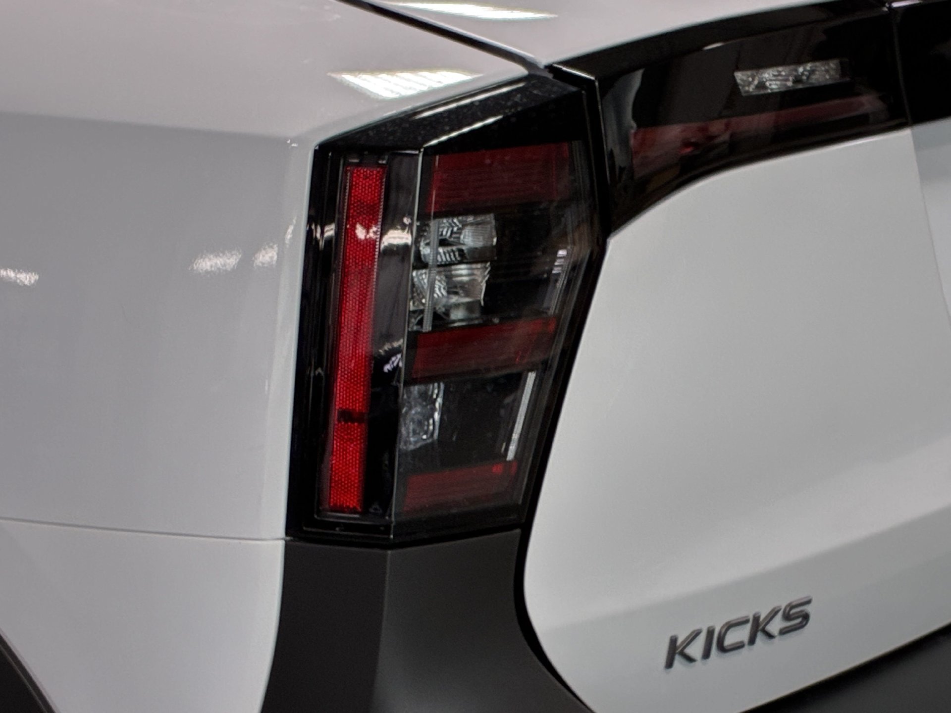 New 2027 Nissan Kicks S FWD image 31