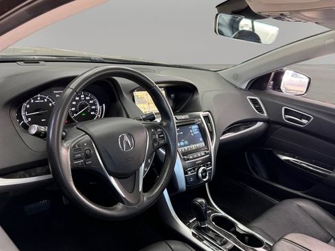Used 2018 Acura TLX w/ Technology Package FWD image 16