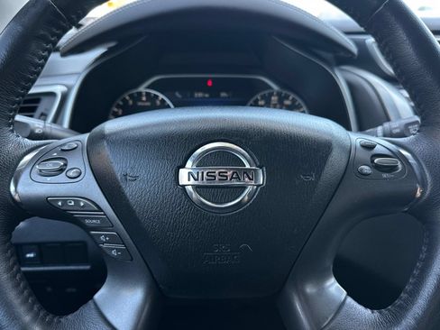 Used 2019 Nissan Murano SV AWD/4WD image 23