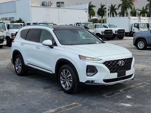 Used 2019 Hyundai Santa Fe FWD image 1