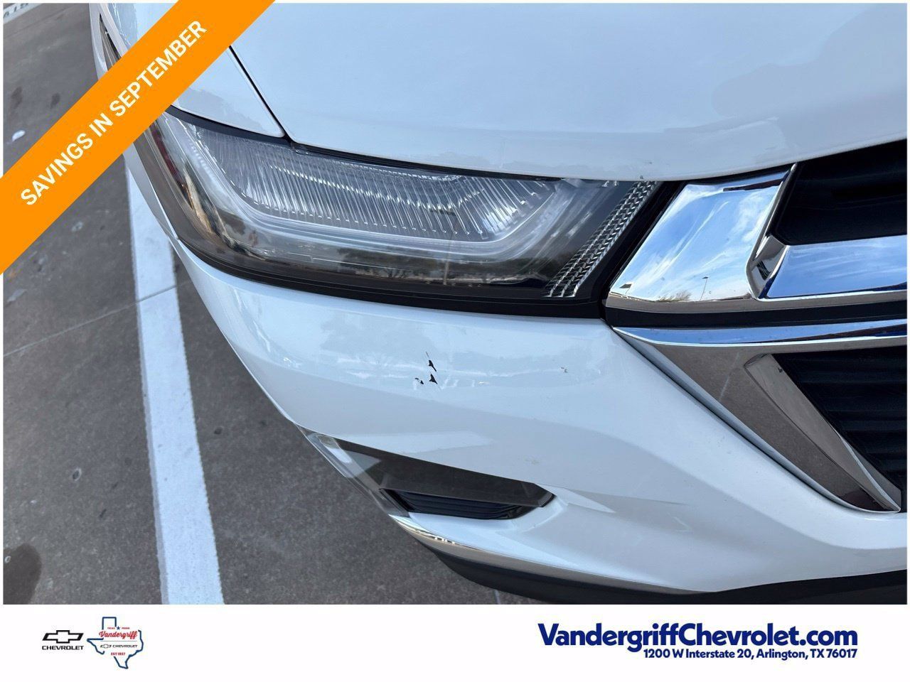 Used 2023 Chevrolet Traverse LT FWD image 3