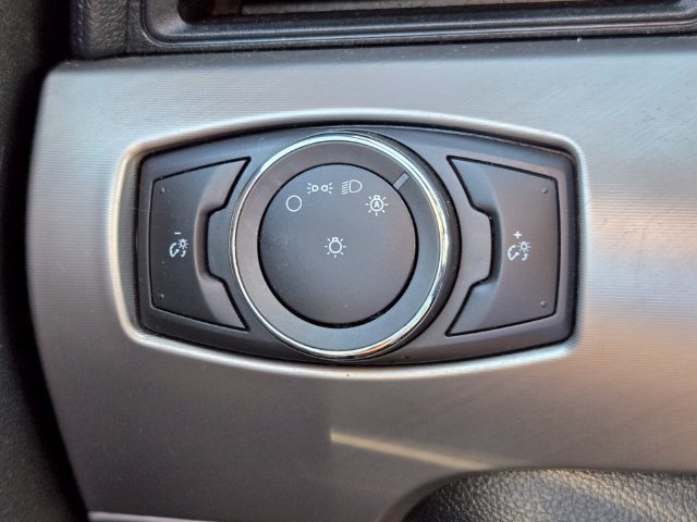 Used 2022 Ford Mustang Premium RWD image 24