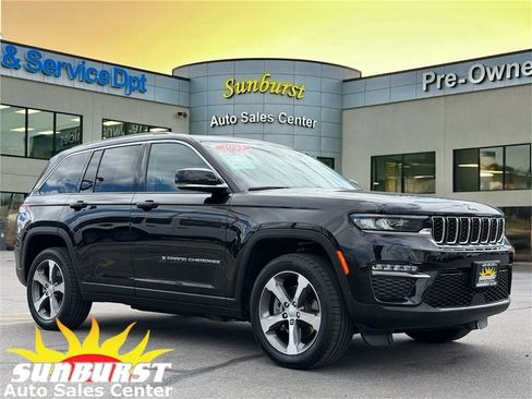 Used 2023 Jeep Grand Cherokee 4WD 4xe image 1
