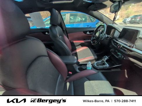 Certified 2020 Kia Forte EX w/ EX Special Edition image 5