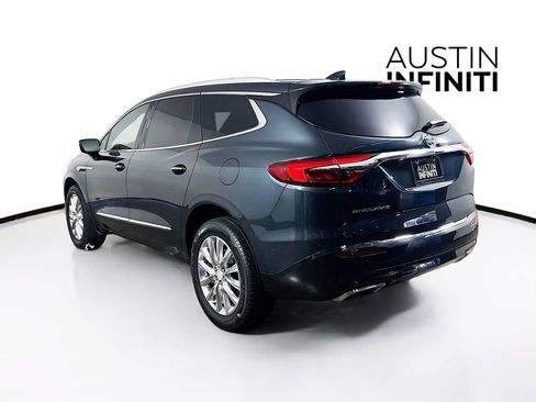 Used 2020 Buick Enclave Essence w/ Sound and Sites Package image 5