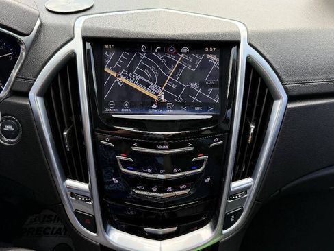 Used 2015 Cadillac SRX Luxury w/ Driver Awareness Package FWD image 17