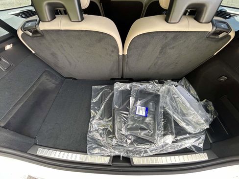 New 2026 Volvo XC90 B5 Core image 18