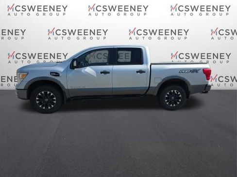 Used 2017 Nissan Titan PRO-4X image 4