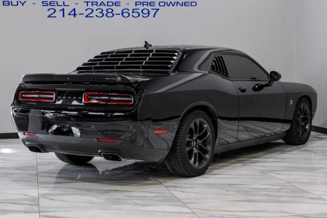 Used 2022 Dodge Challenger R/T Scat Pack RWD image 12