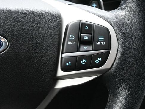 Used 2020 Ford Explorer XLT RWD image 8