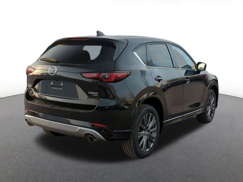 New 2025 MAZDA CX-5 Signature image 6