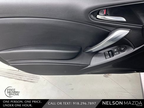 Used 2017 FIAT 124 Spider Abarth image 19