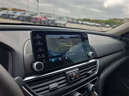 Used 2021 Honda Accord LX image 30