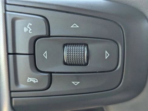 Used 2024 GMC Sierra 1500 Elevation image 14