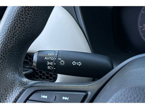 Used 2023 Honda HR-V LX image 37