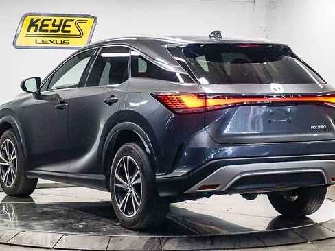 Used 2024 Lexus RX 350 FWD w/ Technology Package image 2