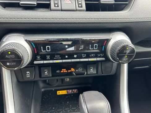 Used 2024 Toyota RAV4 XLE Premium w/ Weather Package AWD/4WD image 19