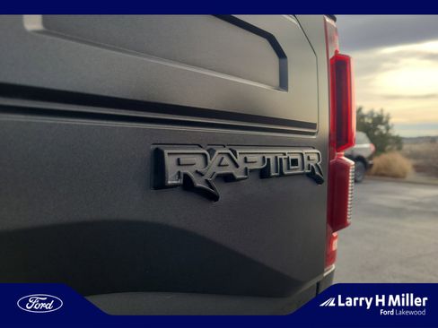 Used 2018 Ford F150 Raptor w/ Equipment Group 802A Luxury image 24