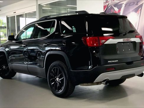 Used 2019 GMC Acadia SLT image 4