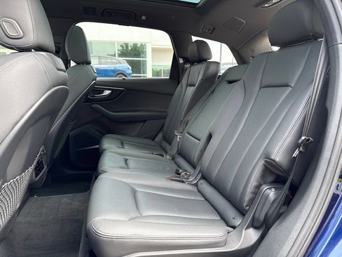 Used 2023 Audi Q7 3.0T Premium Plus w/ Premium Plus Package AWD/4WD image 24