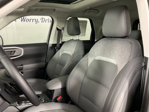 New 2026 Ford Bronco Sport Badlands AWD/4WD image 14