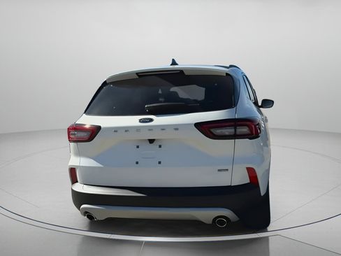 New 2026 Ford Escape SE image 29