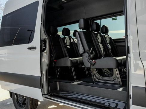 New 2025 Mercedes-Benz Sprinter 2500 image 11