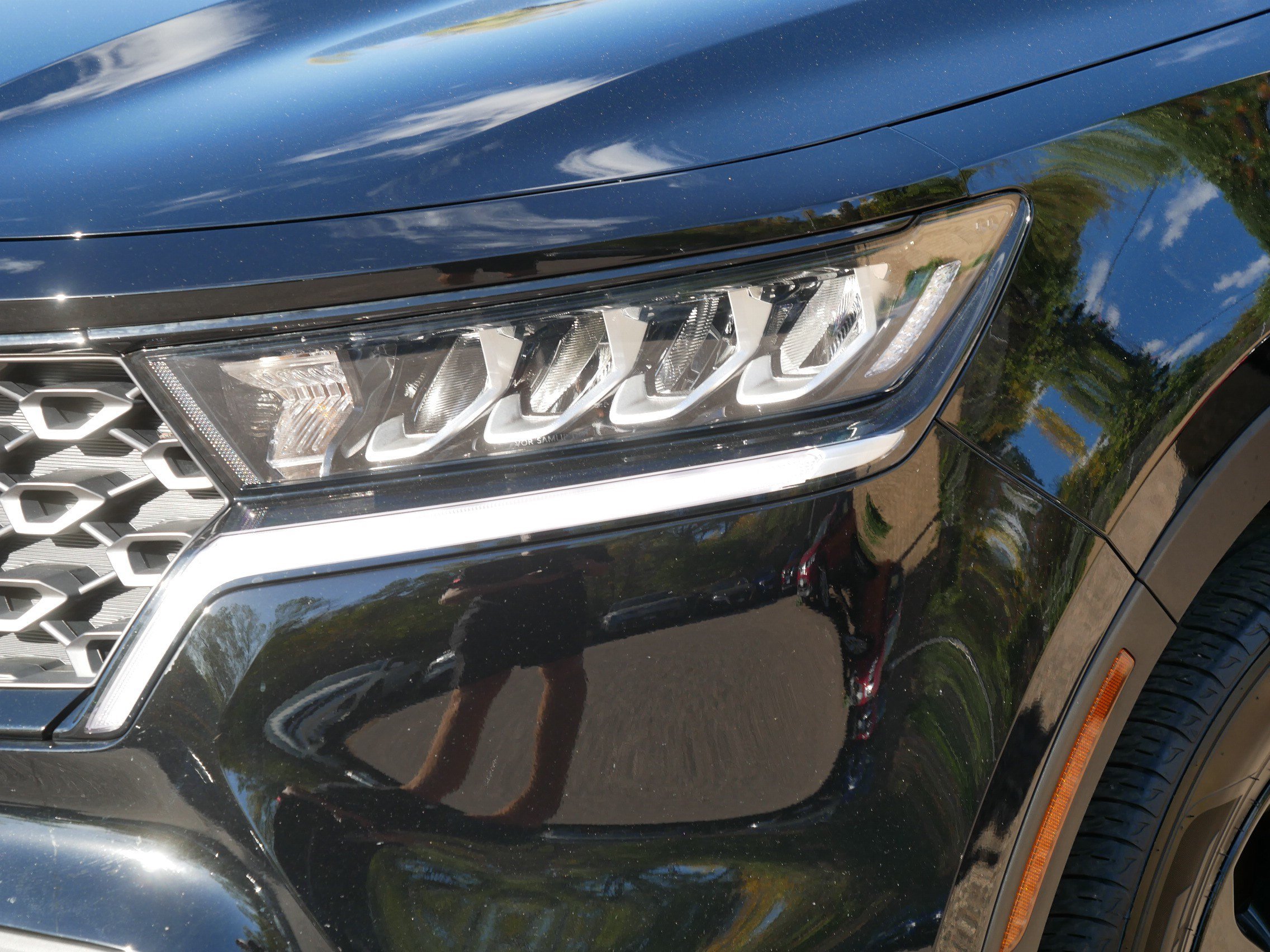 Certified 2023 Kia Sorento S w/ Panoramic Sunroof Package AWD/4WD image 16