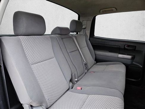 Used 2013 Toyota Tundra 2WD CrewMax w/ SR5 Pkg image 18