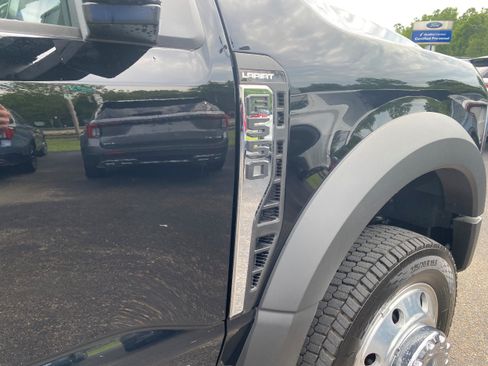 New 2026 Ford F550 4x4 Crew Cab image 29