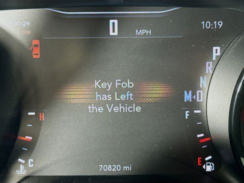 Used 2017 Dodge Challenger SXT w/ Blacktop Package image 15