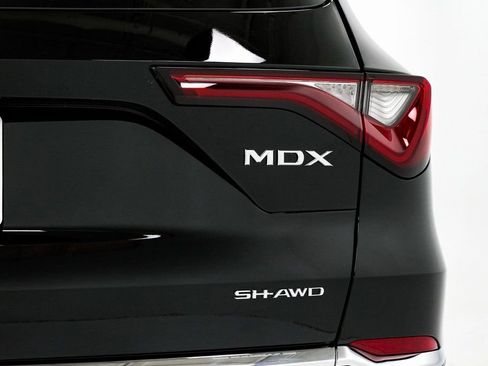 Used 2025 Acura MDX SH-AWD image 33