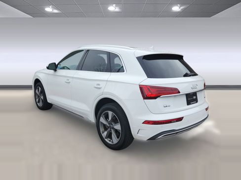 Used 2023 Audi Q5 Premium Plus w/ Premium Plus Package image 3