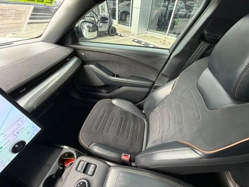 Used 2021 Ford Mustang Mach-E GT image 21