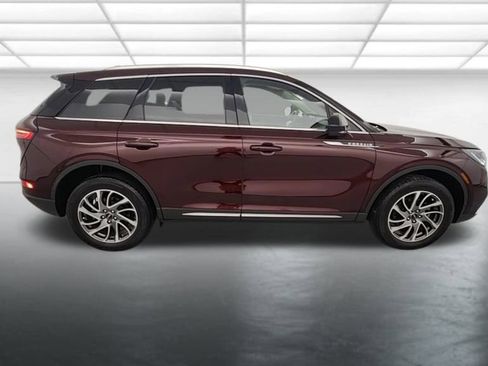 Used 2021 Lincoln Corsair FWD w/ Equipment Group 101A image 8