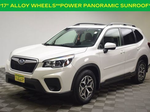 Used 2019 Subaru Forester Premium image 3