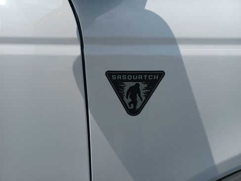 New 2025 Ford Bronco 4-Door w/ Sasquatch Package image 7