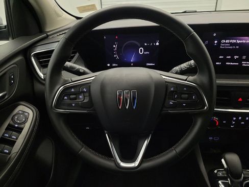 Used 2025 Buick Encore GX Preferred FWD image 22